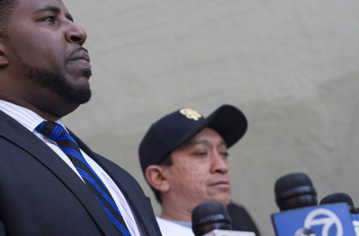 Adante Pointer, speaks of the lawsuit filed, after the autopsy report was released, on the 6 month anniversary of Luis Demetrio Góngora Pat’s death, San Francisco, CA, Friday, October 7, 2016. Photo: Patricio Guillamon